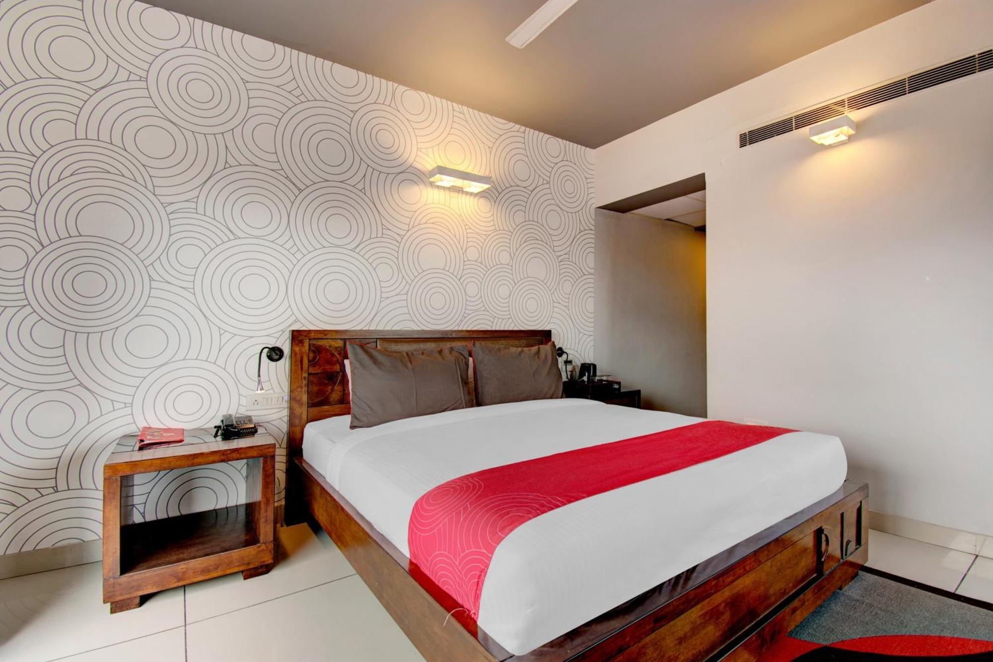 Super Townhouse Ulsoor Otel Bangalore Dış mekan fotoğraf