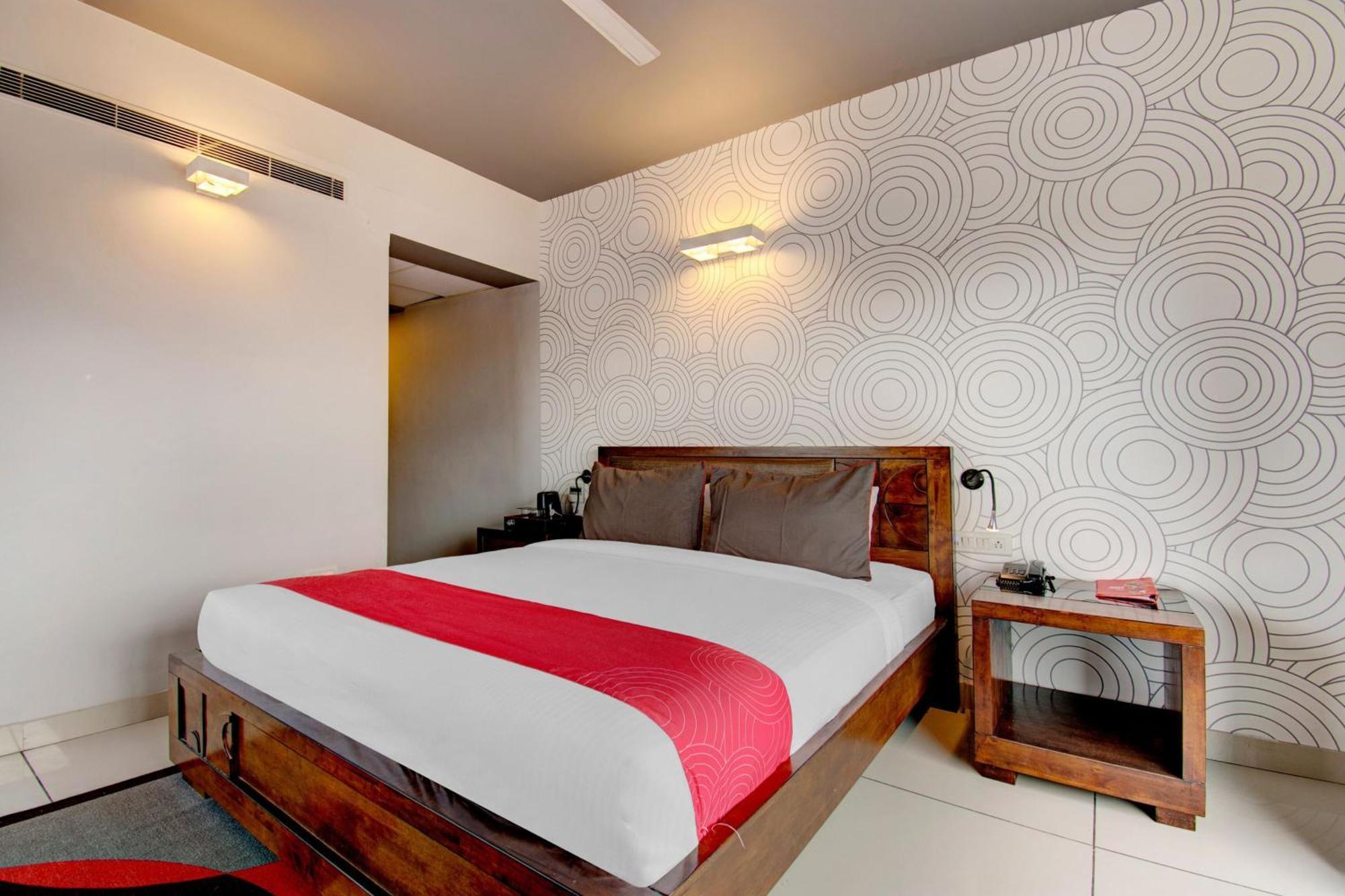 Super Townhouse Ulsoor Otel Bangalore Dış mekan fotoğraf