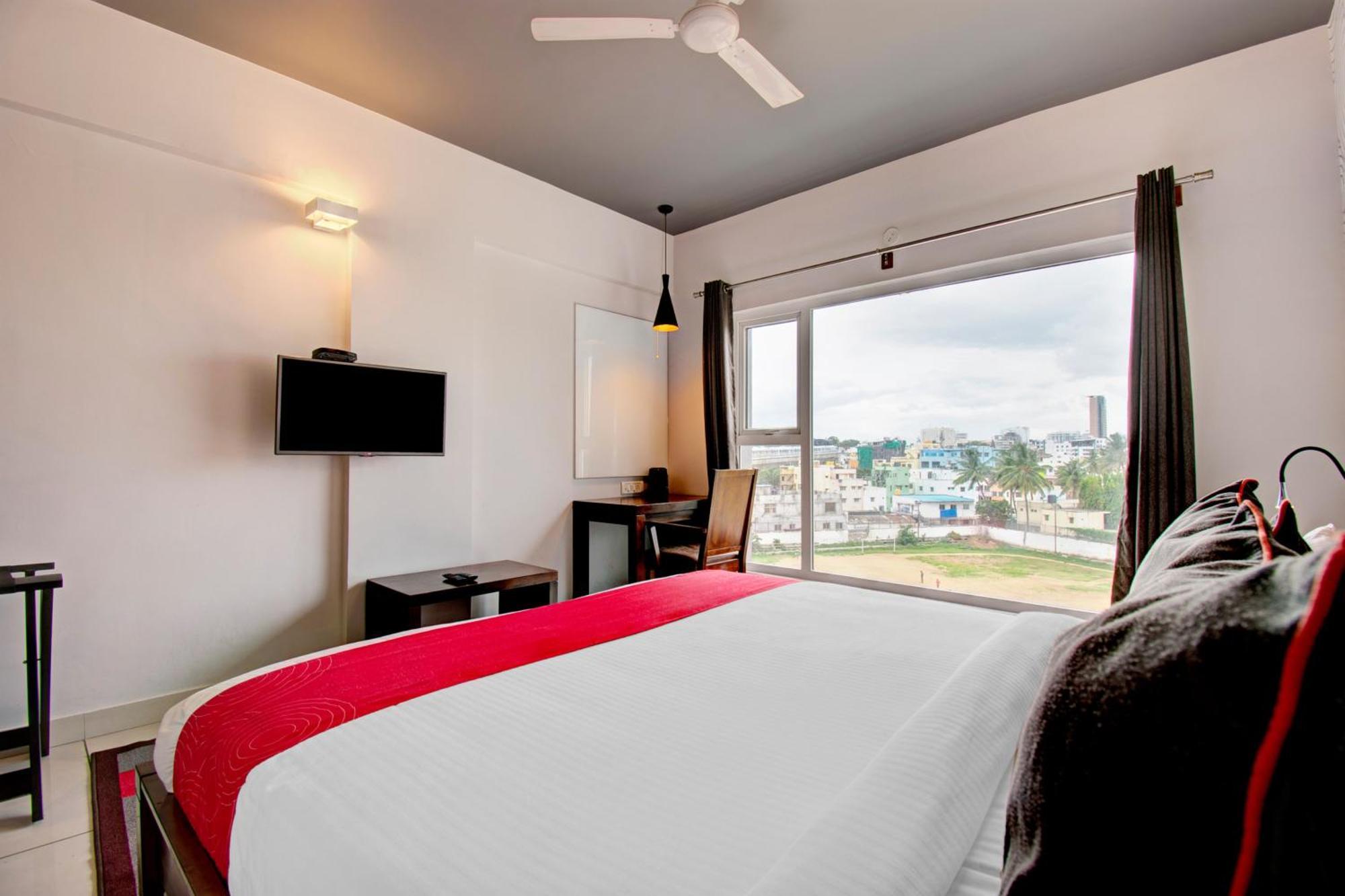 Super Townhouse Ulsoor Otel Bangalore Dış mekan fotoğraf