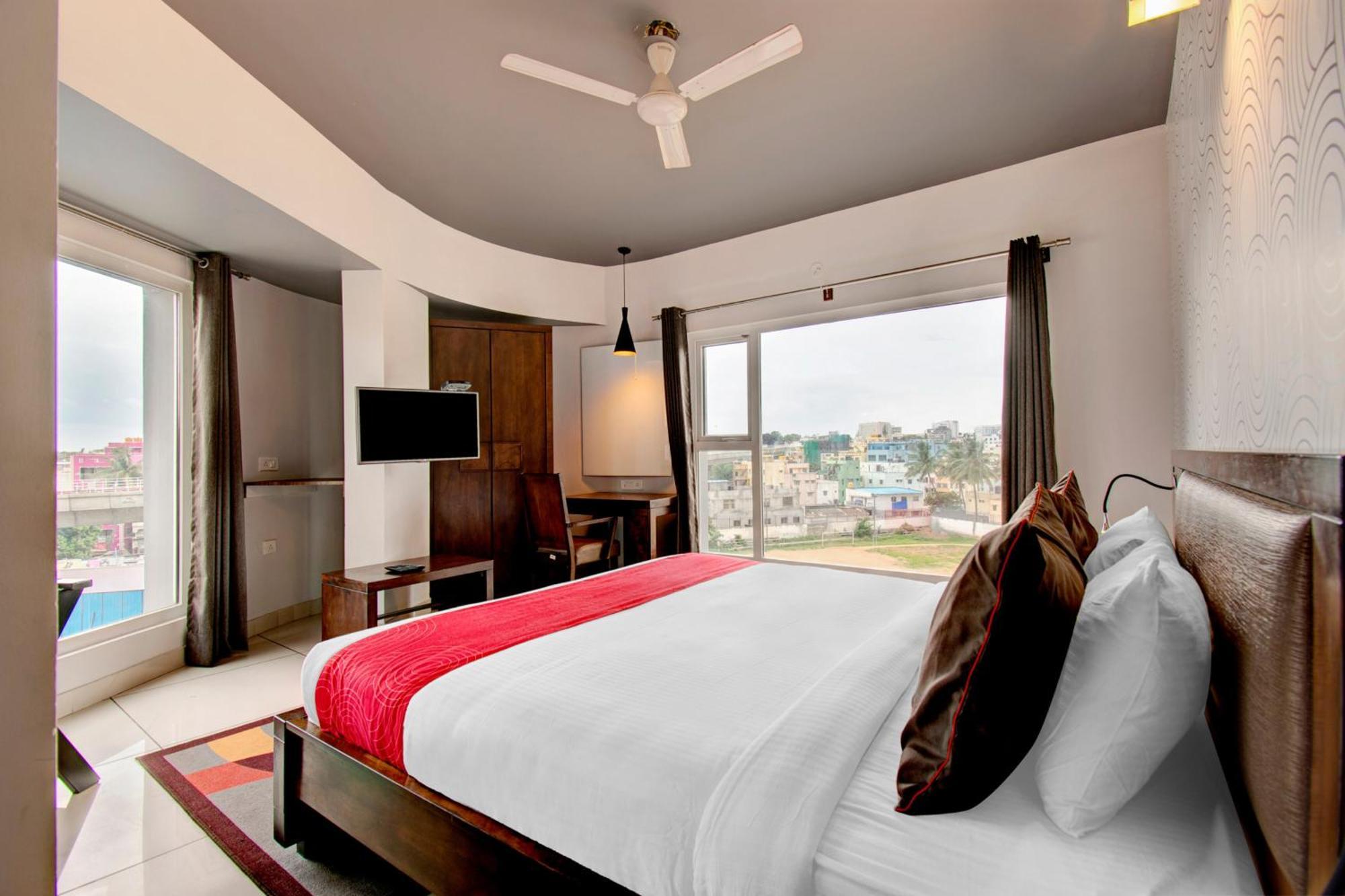Super Townhouse Ulsoor Otel Bangalore Dış mekan fotoğraf