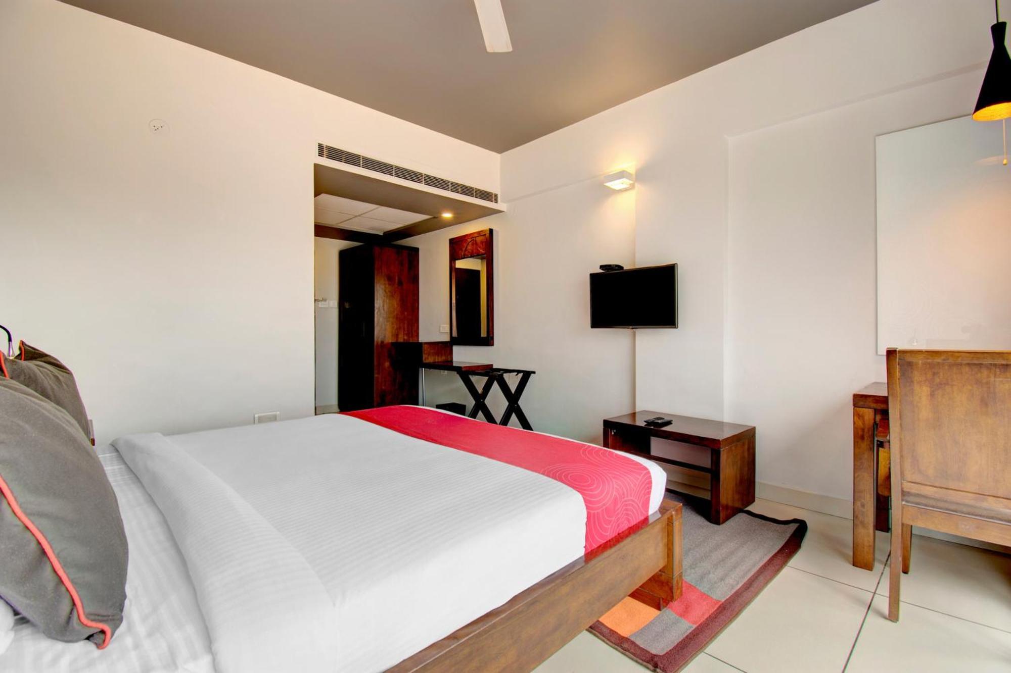 Super Townhouse Ulsoor Otel Bangalore Dış mekan fotoğraf
